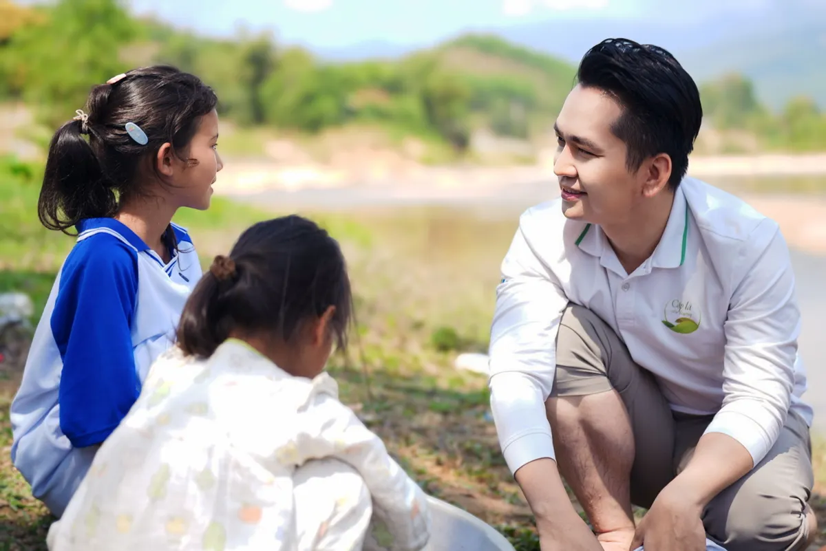 MC Hạnh Phúc v&agrave; h&agrave;nh tr&igrave;nh 10 năm cùng &ldquo;Cặp l&aacute; y&ecirc;u thương&rdquo;  - Ảnh 3.