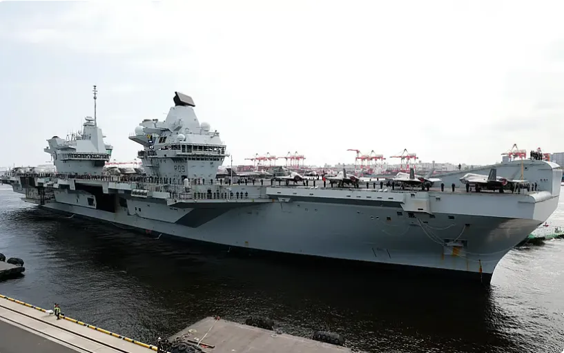 Nhóm tàu ​​sân bay của Anh tại Bắc Đại Tây Dương sẽ do tàu HMS Prince of Wales dẫn đầu (Ảnh: EPA)