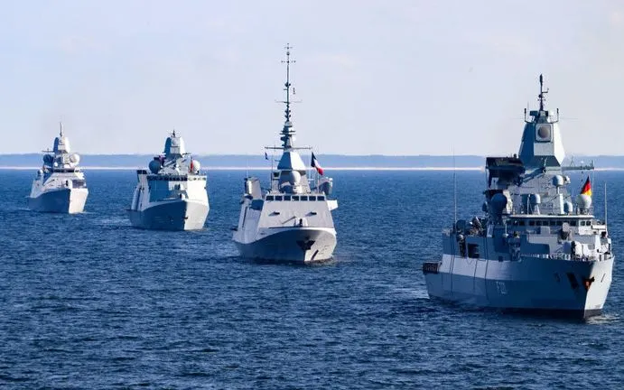 Tàu chiến từ nhiều quốc gia tham gia cuộc tập trận Northern Coasts 23 ở Biển Baltic ngoài khơi bờ biển Latvia (Ảnh: Getty Images)