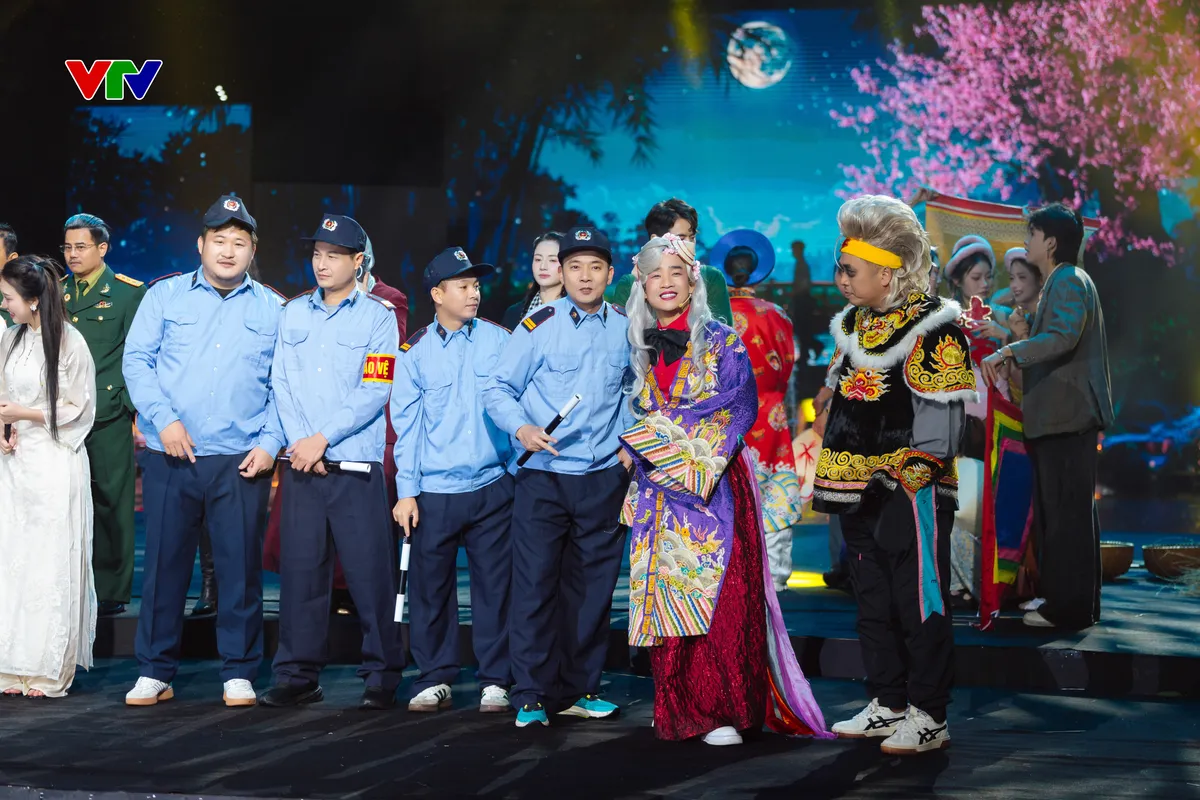 H&eacute; lộ "thực đơn" nghệ thuật chỉ c&oacute; trong Gặp nhau cuối năm - Quảng trường m&ugrave;a xu&acirc;n- Ảnh 4.