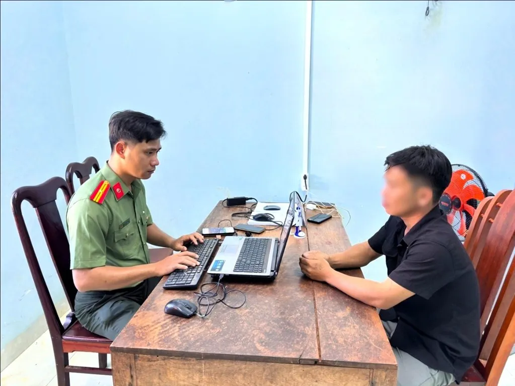 Bịa chuyện mất 45 con gà, chủ tài khoản Facebook bị mời làm việc - Ảnh 1.