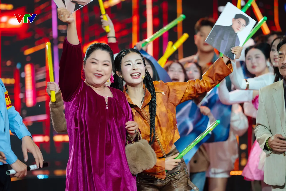 H&eacute; lộ "thực đơn" nghệ thuật chỉ c&oacute; trong Gặp nhau cuối năm - Quảng trường m&ugrave;a xu&acirc;n- Ảnh 8.