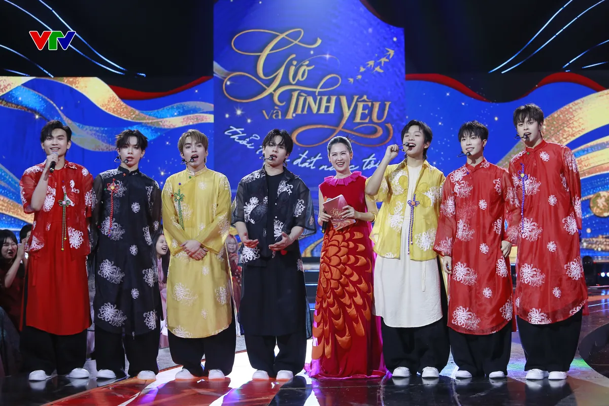 Gió và Tình yêu thổi trên đất nước tôi: Đầy sắc màu tự hào Việt - Ảnh 2.