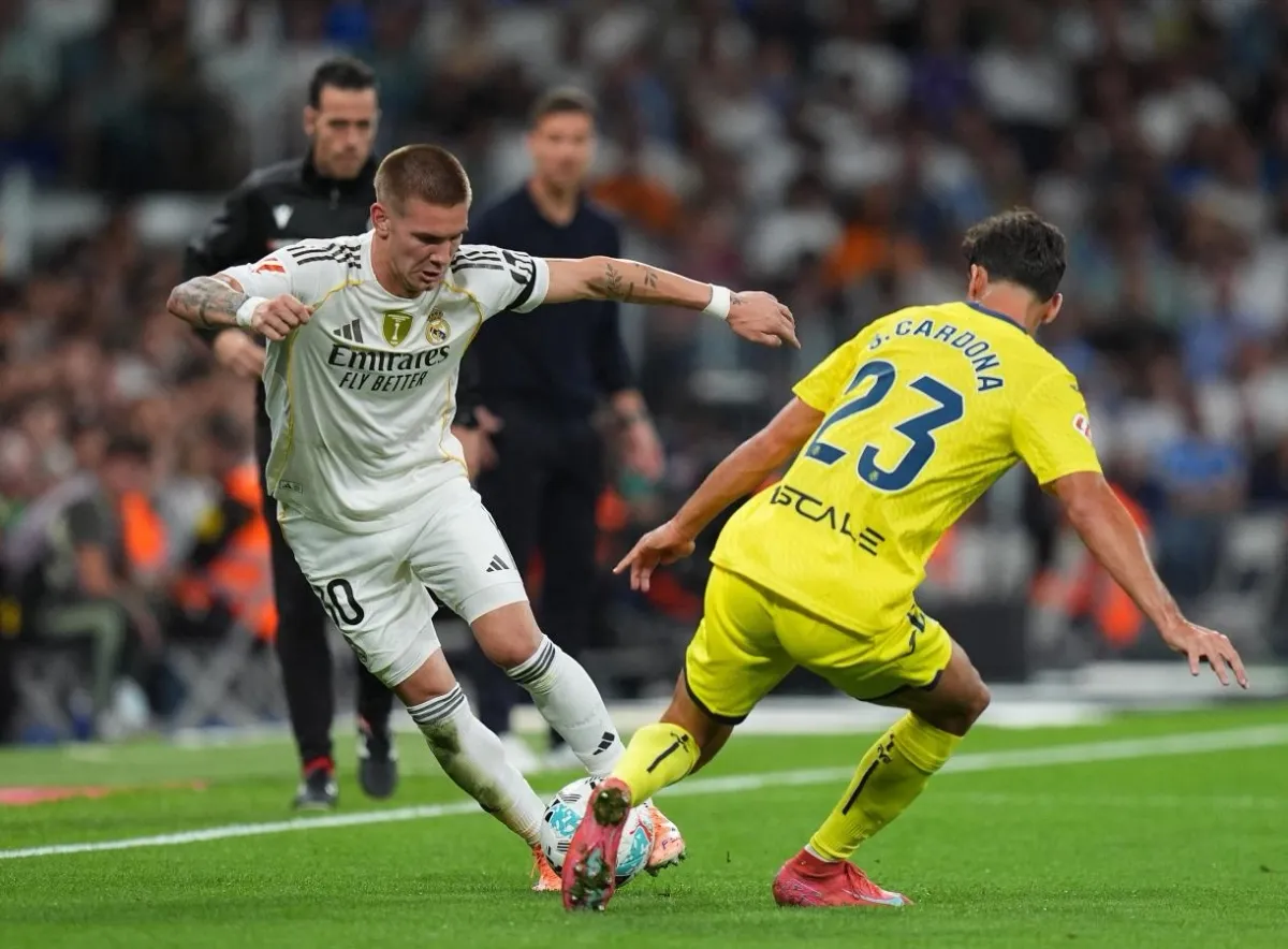 Real Madrid thắng Sociedad 4-1, vươn l&ecirc;n dẫn đầu La Liga- Ảnh 1.