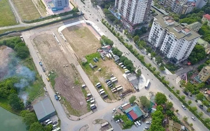 Phân loại và xử lý ngay các khó khăn, vướng mắc của dự án theo thẩm quyền với tinh thần địa phương quyết, địa phương làm, địa phương chịu trách nhiệm. Ảnh: VGP