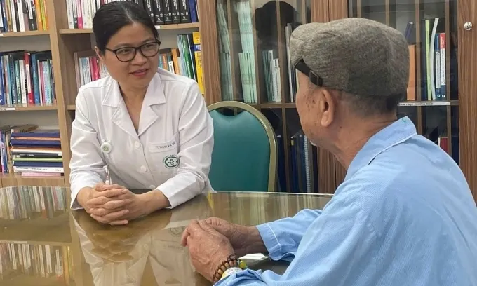 B&aacute;c sĩ cảnh b&aacute;o sai lầm nguy hiểm của bệnh nh&acirc;n ung thư dịp Tết- Ảnh 1.