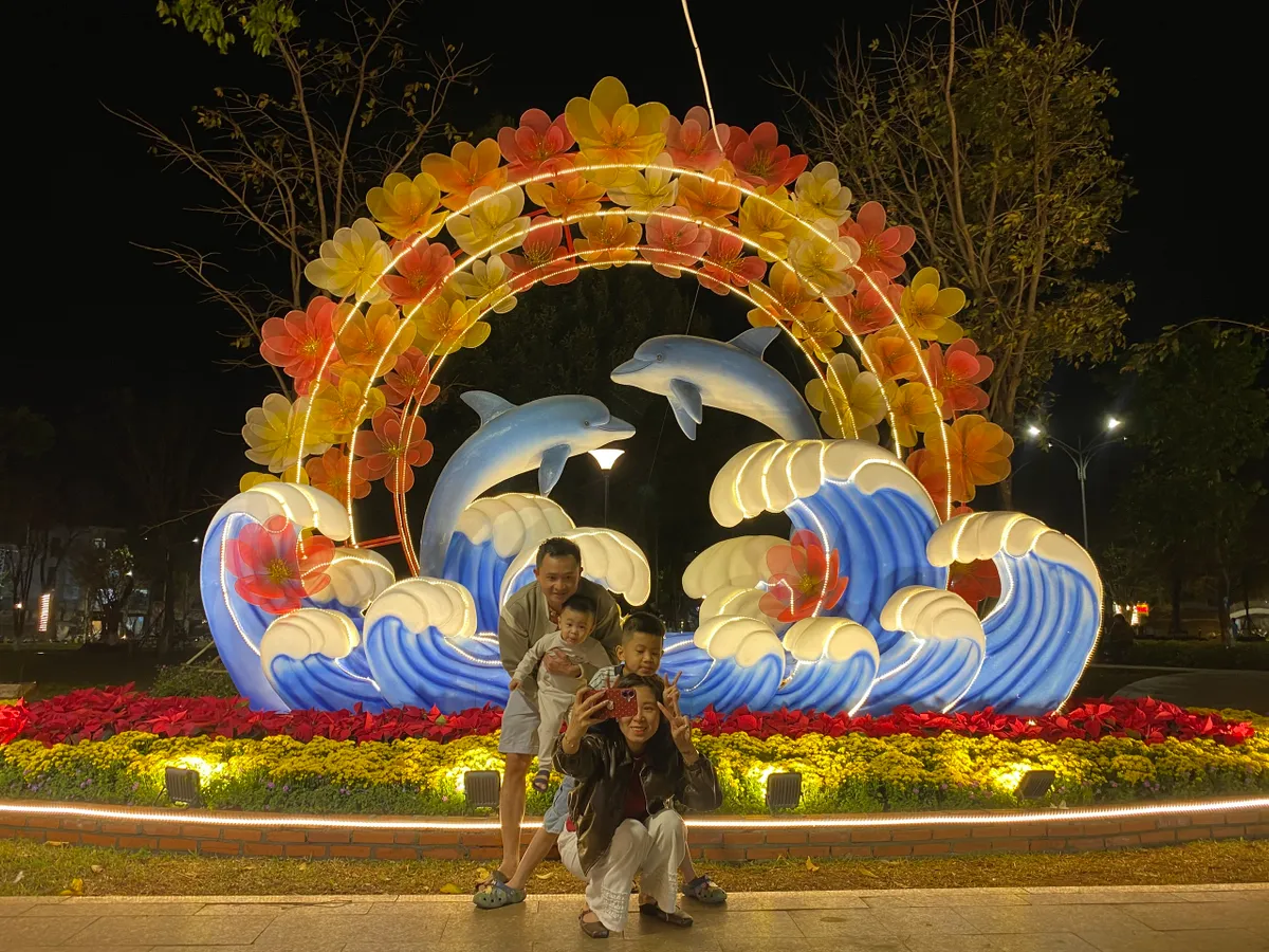 Bản sắc Đại ng&agrave;n h&ograve;a c&ugrave;ng biển xanh trong đ&ecirc;m giao thừa tại T&acirc;y Nguy&ecirc;n- Ảnh 3.