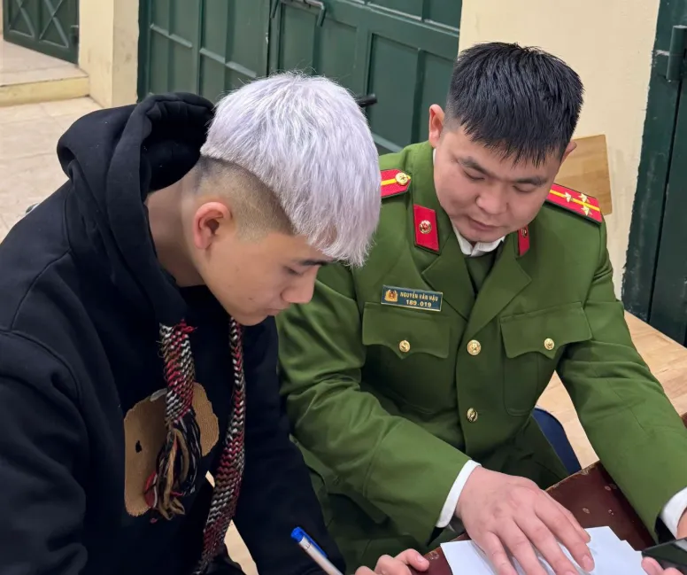 Cậy két sắt lấy 17 chỉ vàng của cô ruột, nam thanh niên bị khởi tố- Ảnh 1. Cậy két sắt lấy 17 chỉ vàng của cô ruột, nam thanh niên bị khởi tố- Ảnh 1.