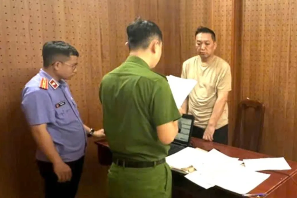 Người đàn ông nước ngoài lẻn vào khu nghỉ dưỡng ở Đà Nẵng trộm cắp hơn 150 triệu đồng- Ảnh 1. Người đàn ông nước ngoài lẻn vào khu nghỉ dưỡng ở Đà Nẵng trộm cắp hơn 150 triệu đồng- Ảnh 1.