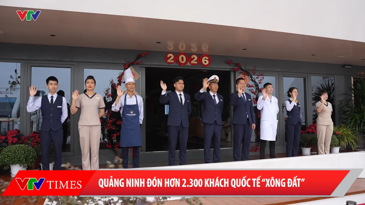 Quảng Ninh đ&oacute;n hơn 2.300 kh&aacute;ch quốc tế "x&ocirc;ng đất" - Ảnh 2.