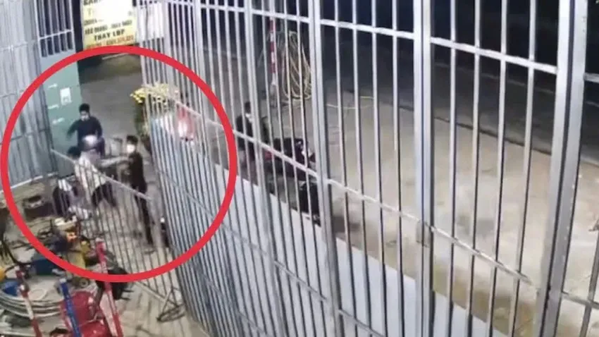 Khởi tố nh&oacute;m thanh thiếu ni&ecirc;n mang dao tự chế, chặn đường cướp t&agrave;i sản- Ảnh 2.