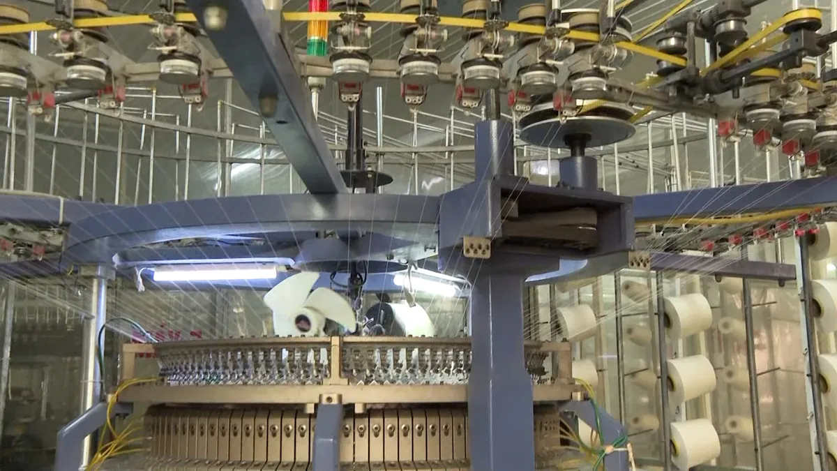 Ngành dệt may tìm lối đi mới từ nguyên liệu xanh