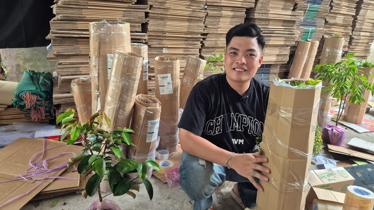 Tết chủ shop đi chơi, đơn hàng vẫn "nổ" ầm ầm- Ảnh 2. Tết chủ shop đi chơi, đơn hàng vẫn "nổ" ầm ầm- Ảnh 2.