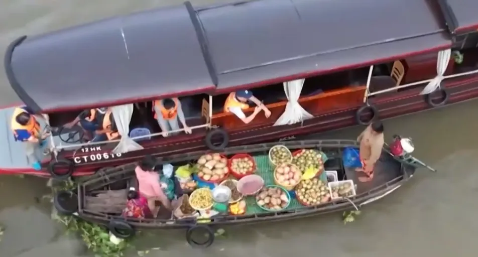 Ng&agrave;y Tết miền s&ocirc;ng nước- Ảnh 3.