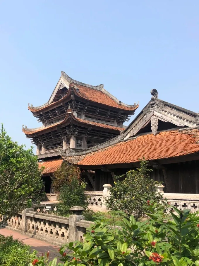 5 ng&ocirc;i ch&ugrave;a thanh tịnh gần H&agrave; Nội cho chuyến du xu&acirc;n đầu năm B&iacute;nh Ngọ- Ảnh 4.