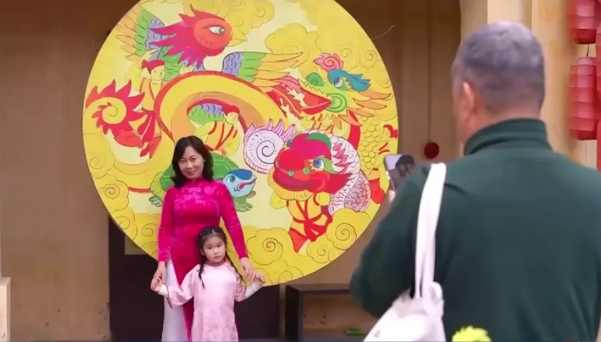 C&aacute;c kh&ocirc;ng gian di sản Thủ đ&ocirc; hấp dẫn du kh&aacute;ch dịp Tết - Ảnh 1.