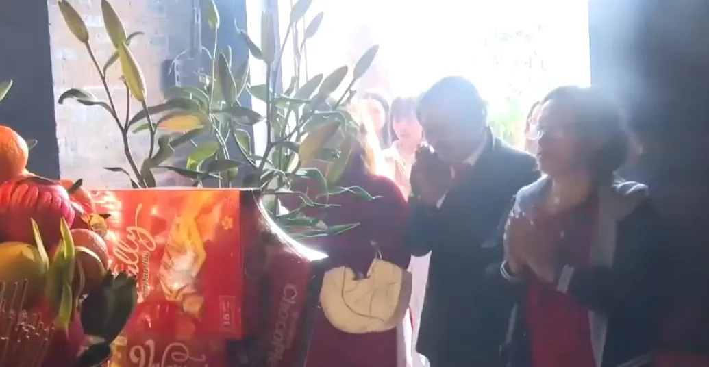 Th&aacute;p Nhạn thu h&uacute;t kh&aacute;ch du lịch trong dịp Tết- Ảnh 1.