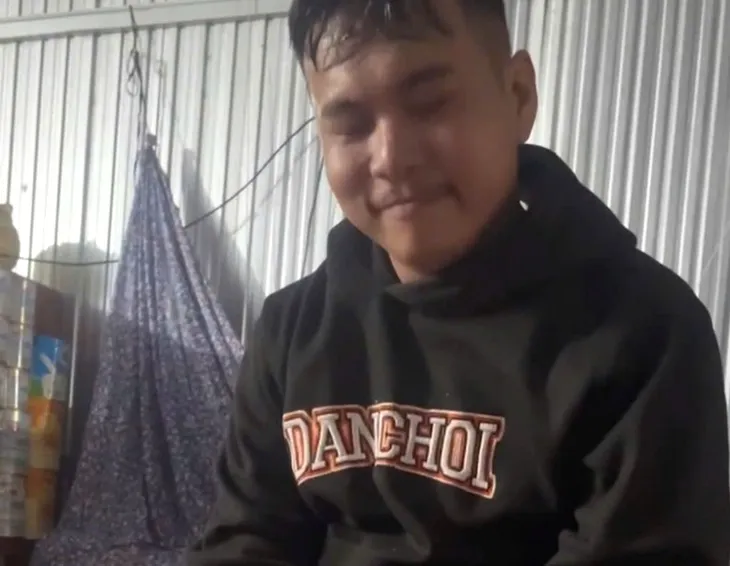 Nam thanh ni&ecirc;n đ&acirc;m chết bố bạn g&aacute;i ng&agrave;y m&ugrave;ng 1 Tết- Ảnh 1.