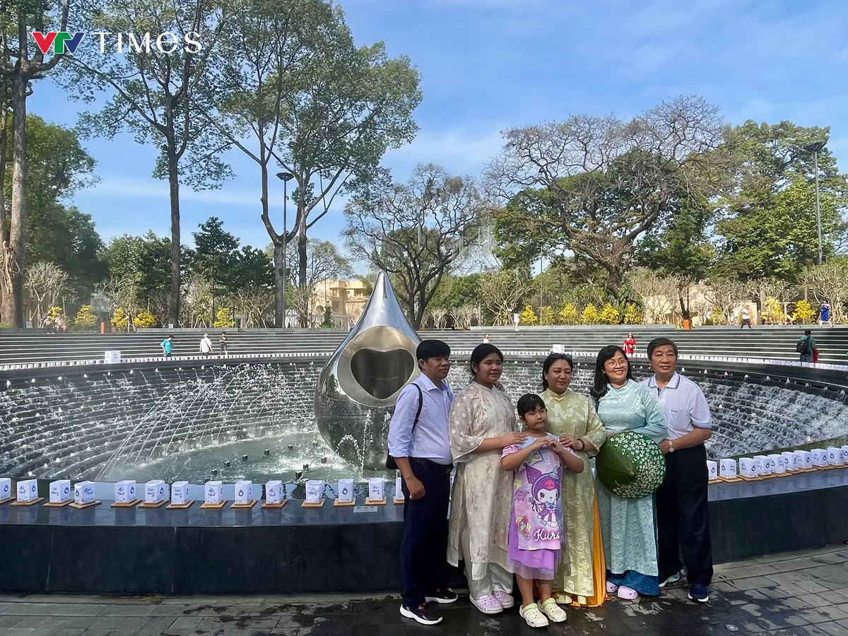 Du xuân ở những "khu đất vàng"- Ảnh 9. Du xuân ở những "khu đất vàng"- Ảnh 9.