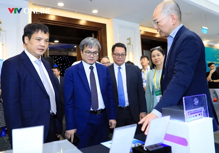 H&agrave; Nội cụ thể h&oacute;a Nghị quyết số 57 bằng thể chế, hạ tầng v&agrave; con người - Ảnh 3.