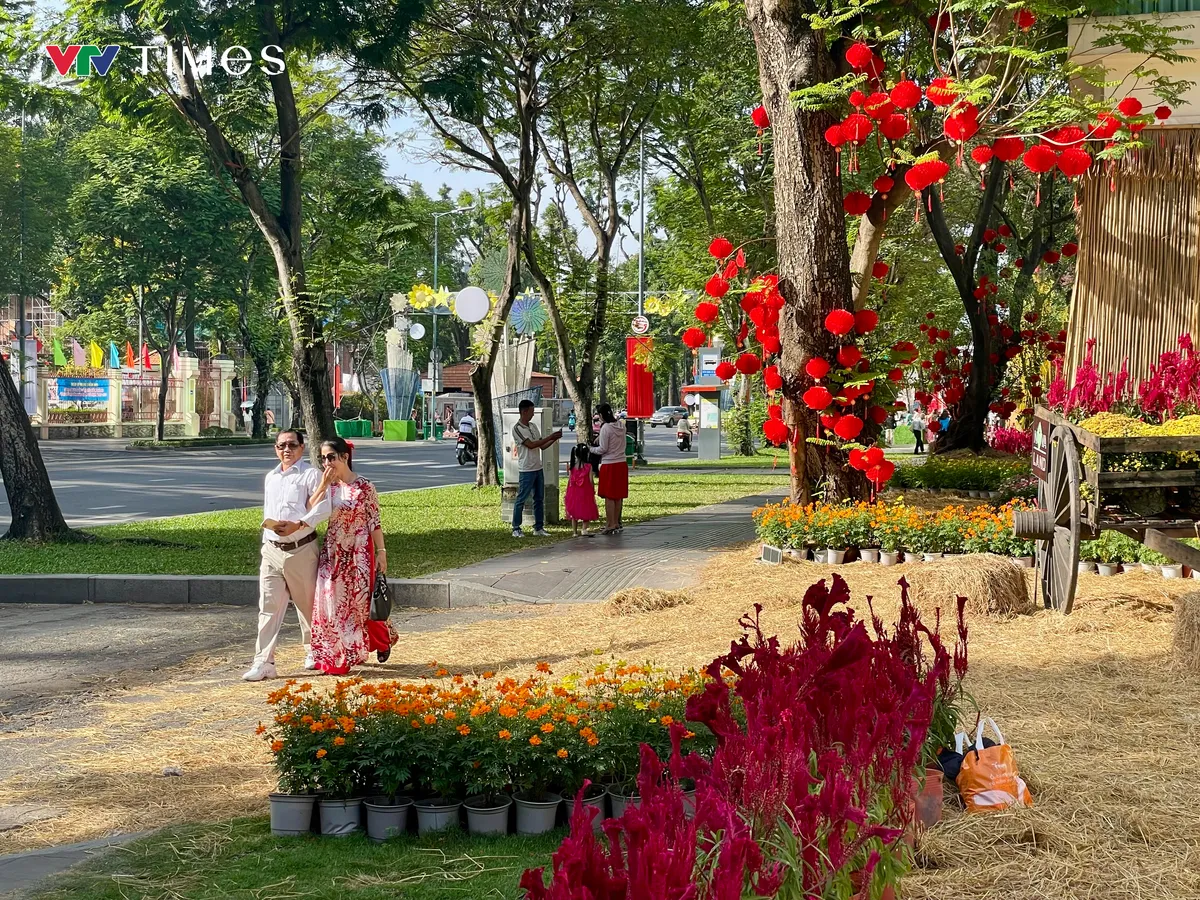 Du xuân ở những "khu đất vàng"- Ảnh 4. Du xuân ở những "khu đất vàng"- Ảnh 4.