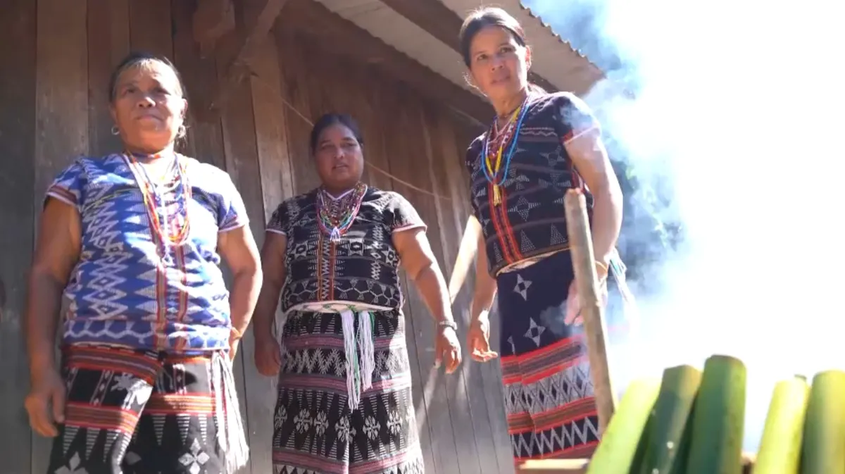 Sắc Xu&acirc;n bi&ecirc;n giới- Ảnh 3.