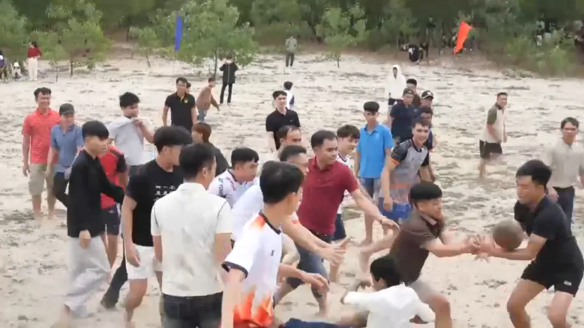 Quảng Trị tổ chức lễ hội cướp c&ugrave;- Ảnh 3.