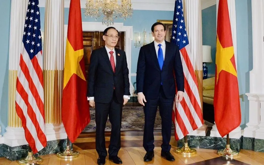 Bộ trưởng Bộ Ngoại giao Lê Hoài Trung với Ngoại trưởng Mỹ Marco Rubio. Ảnh: BNG 