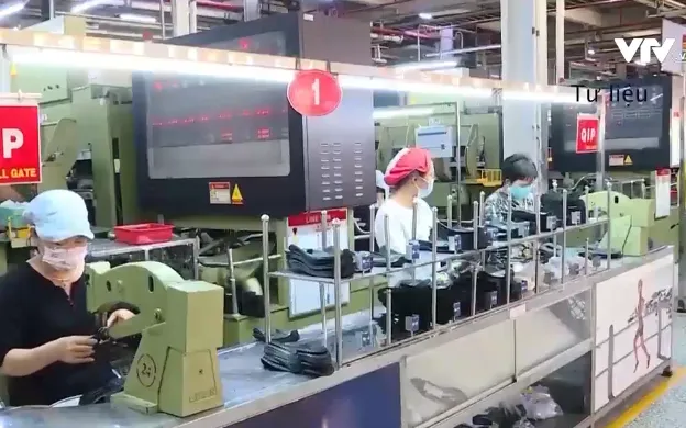 Cầu lao động tiếp tục vượt cung