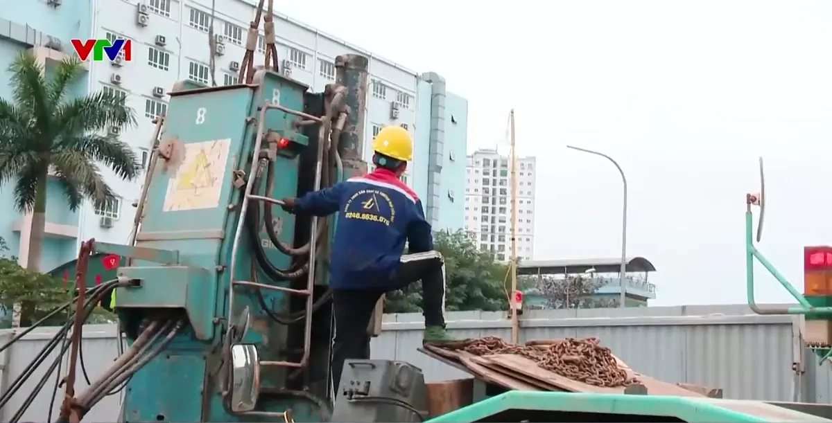 Dự &aacute;n chống ngập H&agrave; Nội thi c&ocirc;ng xuy&ecirc;n Tết - Ảnh 1.