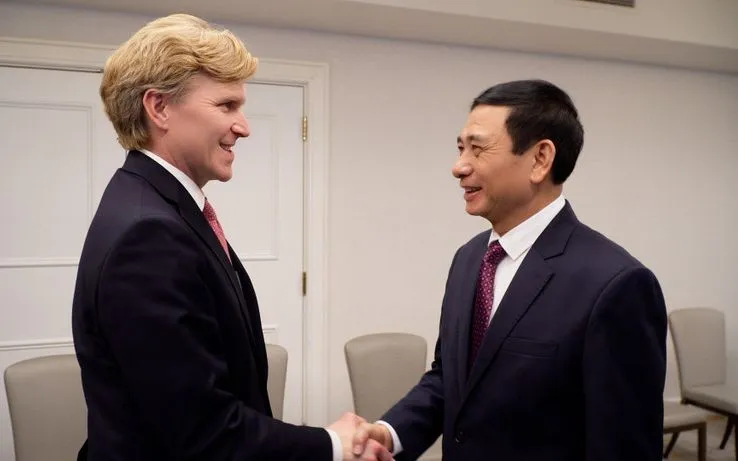 Đại tướng Phan Văn Giang và Thứ trưởng thứ nhất Bộ Chiến tranh Hoa Kỳ Elbridge A. Colby