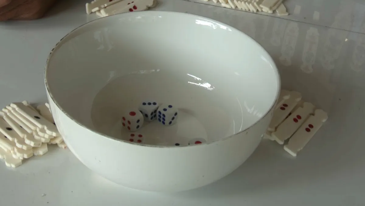 Đổ xăm hường - Nếp chơi tao nhã ngày Tết- Ảnh 3. Đổ xăm hường - Nếp chơi tao nhã ngày Tết- Ảnh 3.