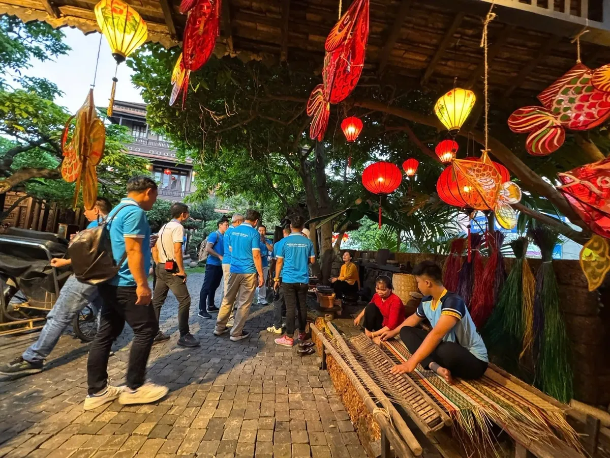 Bánh thuẫn - lan tỏa hương vị Tết- Ảnh 3. Bánh thuẫn - lan tỏa hương vị Tết- Ảnh 3.