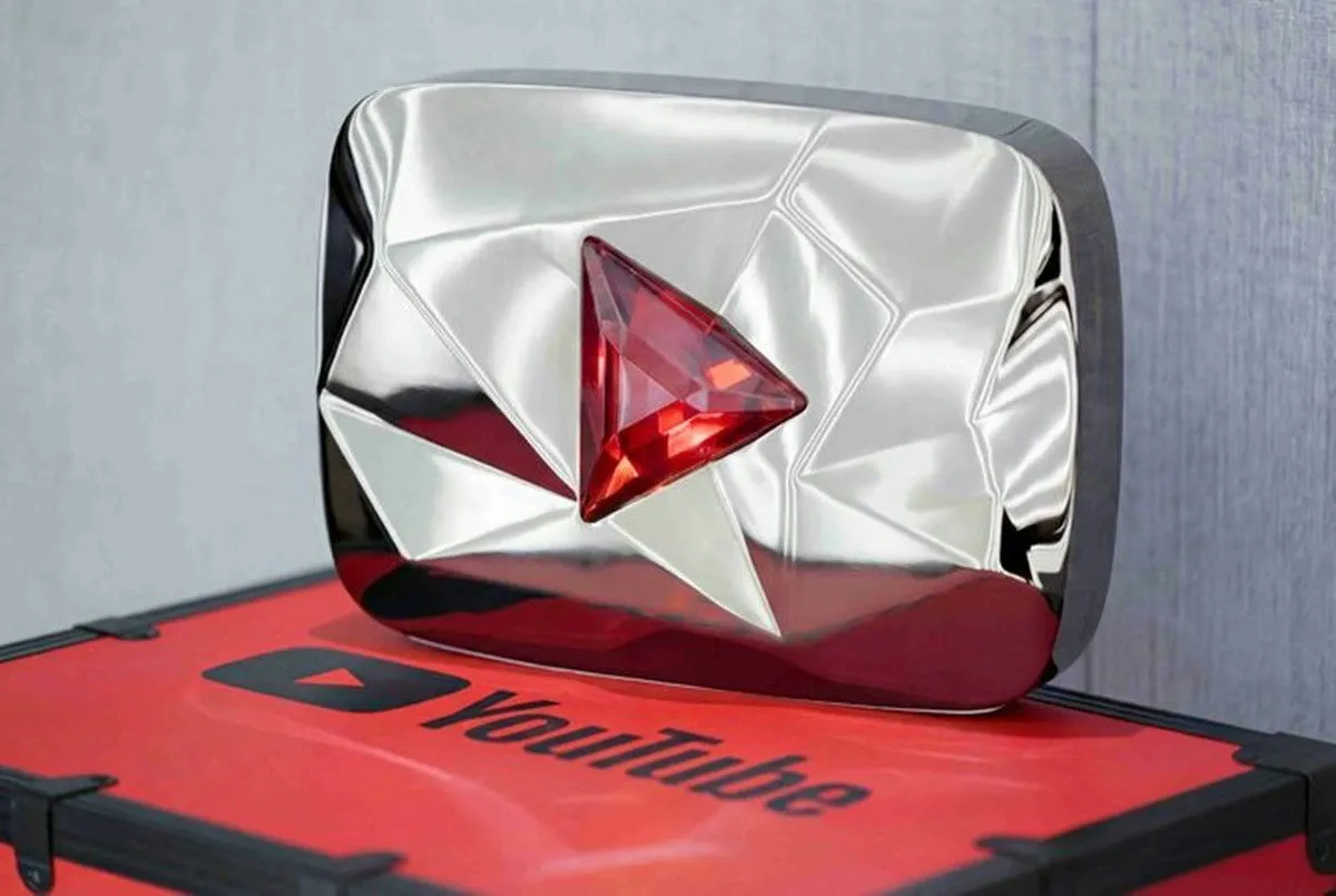 BLACKPINK vượt mốc 100 triệu người đăng k&yacute; tr&ecirc;n YouTube - Ảnh 1.