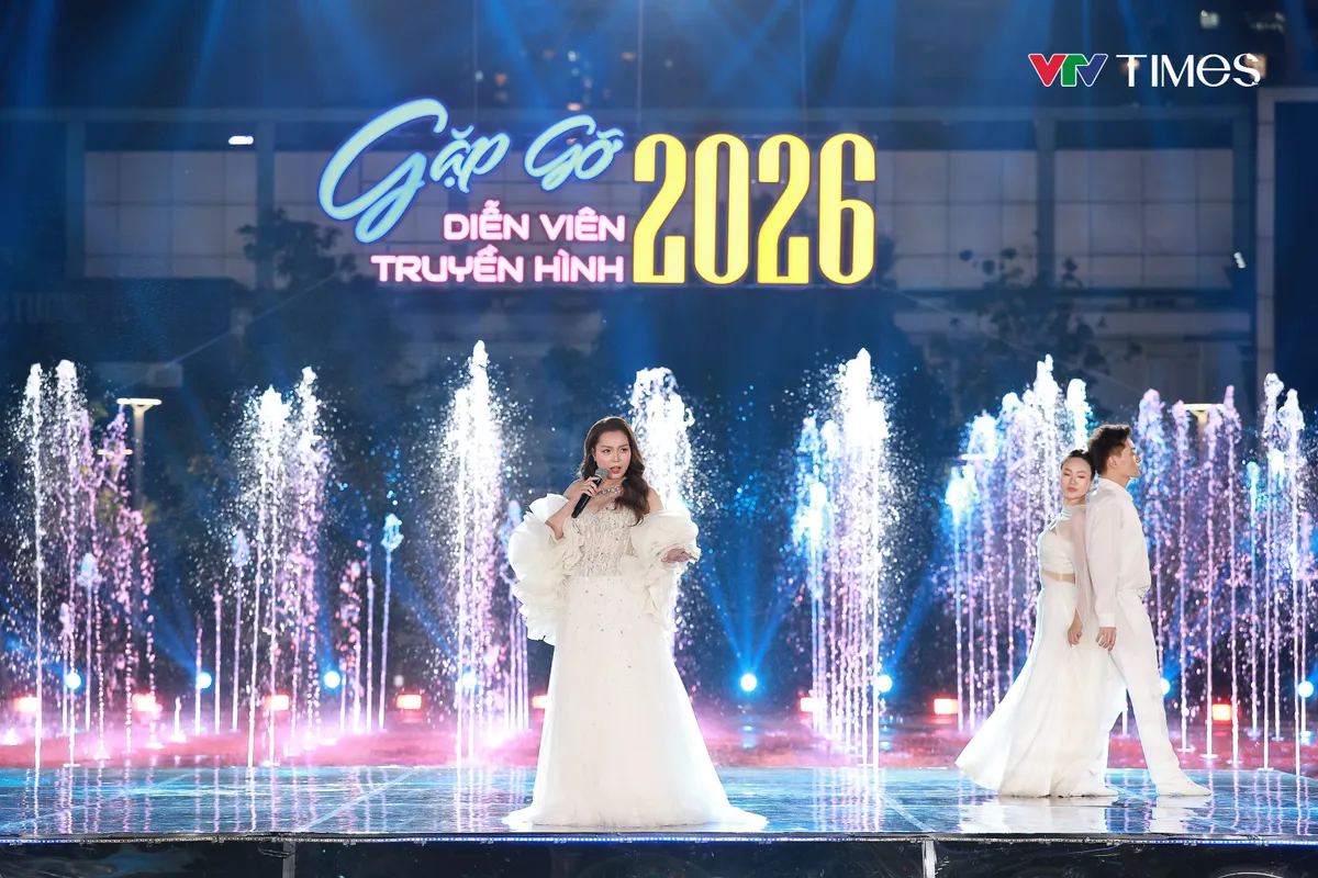 Nhạc phim 'Gi&oacute; ngang khoảng trời xanh' s&acirc;u lắng trong Gặp gỡ diễn vi&ecirc;n truyền h&igrave;nh 2026- Ảnh 3.