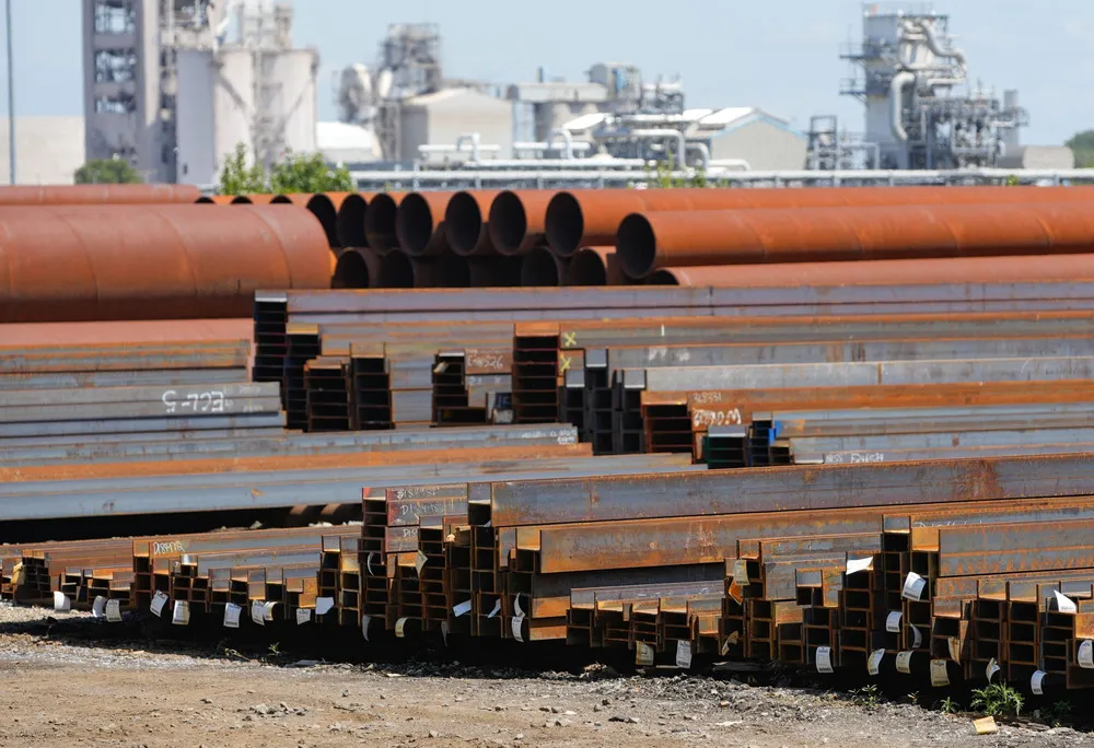 Xuất khẩu th&eacute;p của EU sang Mỹ giảm 30% do thuế quan tăng - Ảnh 1.