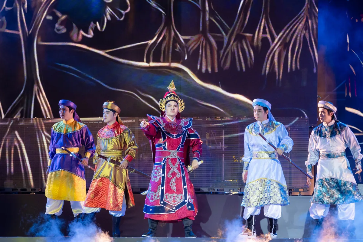 M&atilde;n nh&atilde;n đ&ecirc;m nghệ thuật t&aacute;i hiện cuộc h&agrave;nh qu&acirc;n thần tốc của Vua Quang Trung   - Ảnh 9.