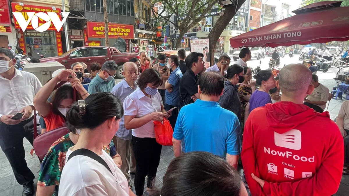 Ngày vía Thần Tài 2026: Mua vàng sao cho vừa đón lộc vừa bảo toàn vốn?- Ảnh 3. Ngày vía Thần Tài 2026: Mua vàng sao cho vừa đón lộc vừa bảo toàn vốn?- Ảnh 3.