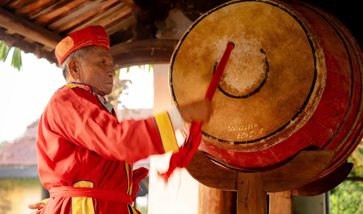 Huế: Khai hội vật l&agrave;ng Thủ Lễ - Ảnh 2.