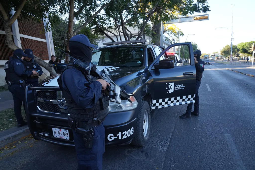 ‘El Mencho’ là ai? Trùm băng đảng ma túy Mexico bị tiêu diệt trong chiến dịch quân sự - Ảnh 2.