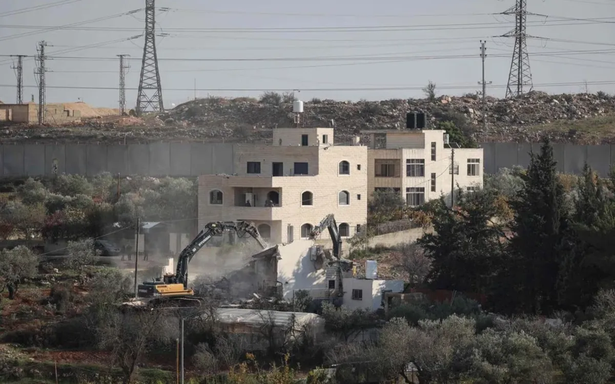 Chính phủ Israel đang đẩy nhanh tiến độ mở rộng các khu định cư tại Bờ Tây bị chiếm đóng (Ảnh: AFP)