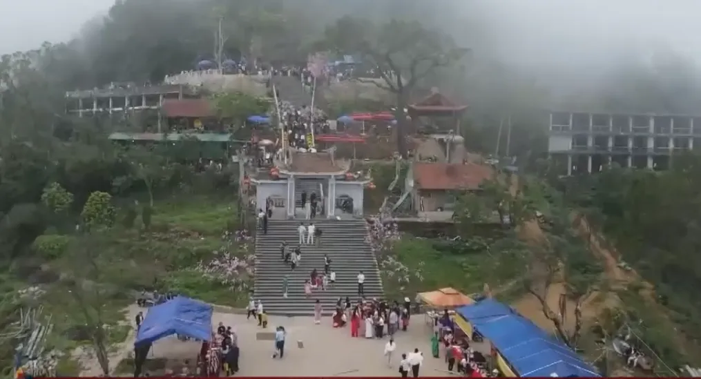 Du lịch t&acirc;m linh khởi sắc đầu Xu&acirc;n- Ảnh 5.