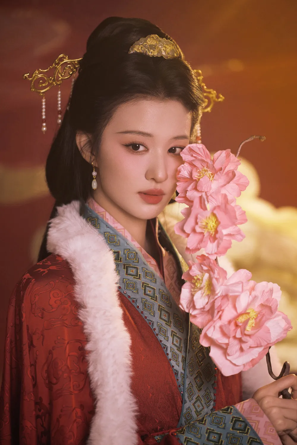 Vương Sở Nhi&ecirc;n thăng hạng danh tiếng đầu năm 2026 - Ảnh 5.