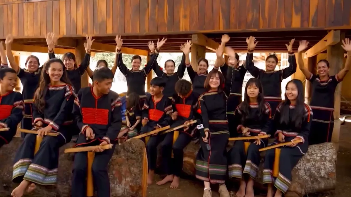 Kết nối VTV8 số 05 - Lễ hội truyền thống, điểm hẹn văn h&oacute;a của người d&acirc;n v&agrave; du kh&aacute;ch- Ảnh 12.