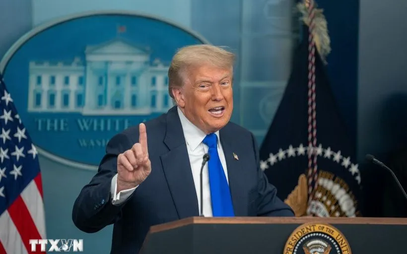 Tổng thống Mỹ Donald Trump phát biểu tại cuộc họp báo ở Nhà Trắng, Washington, D.C. (Ảnh: THX/TTXVN)