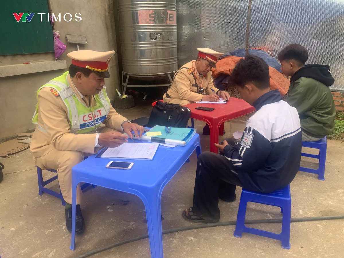 Điện Biên: Tai nạn giao thông làm 3 người chết trong dịp tết - Ảnh 1.