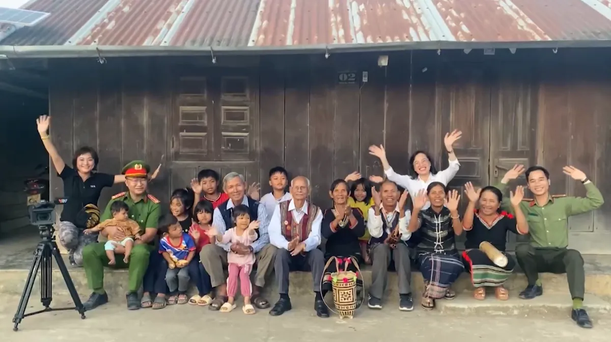 Kết nối VTV8 số 05 - Lễ hội truyền thống, điểm hẹn văn h&oacute;a của người d&acirc;n v&agrave; du kh&aacute;ch- Ảnh 16.