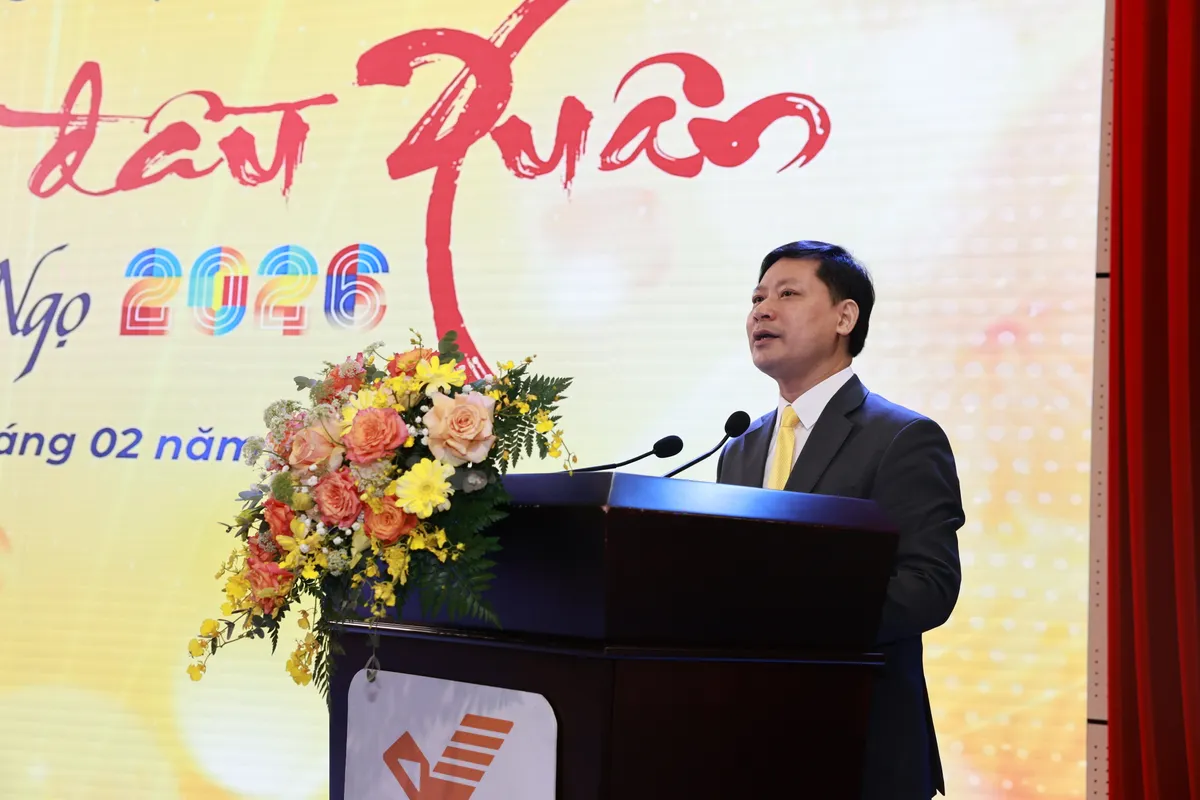 Hơn 7.600 tỷ đồng tiền chi trả an sinh x&atilde; hội qua mạng lưới bưu điện trong dịp Tết B&iacute;nh Ngọ- Ảnh 3.