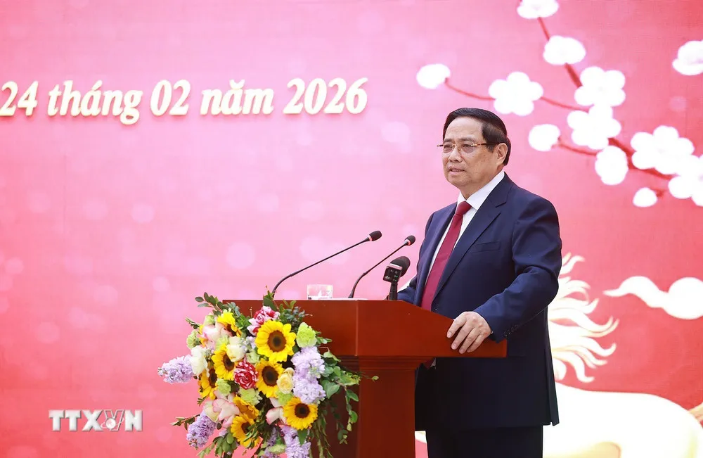 Thủ tướng thăm v&agrave; l&agrave;m việc với Viện H&agrave;n l&acirc;m Khoa học v&agrave; X&atilde; hội Việt Nam - Ảnh 3.