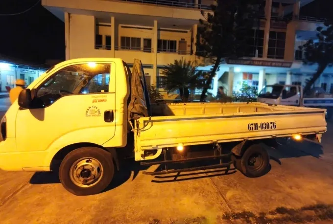 C&ocirc;ng an tỉnh An Giang tạm giữ nghi phạm trộm xe tải sau cuộc truy đuổi tr&ecirc;n tỉnh lộ 941- Ảnh 1.